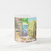 laゴメラ島の活気づけるな島 フロストグラスマグカップ (中央)