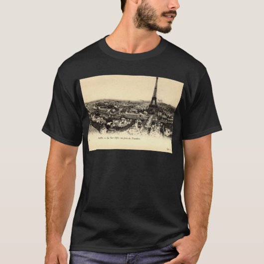La旅行エッフェルのパリフランスc1910のヴィンテージ Tシャツ (正面)