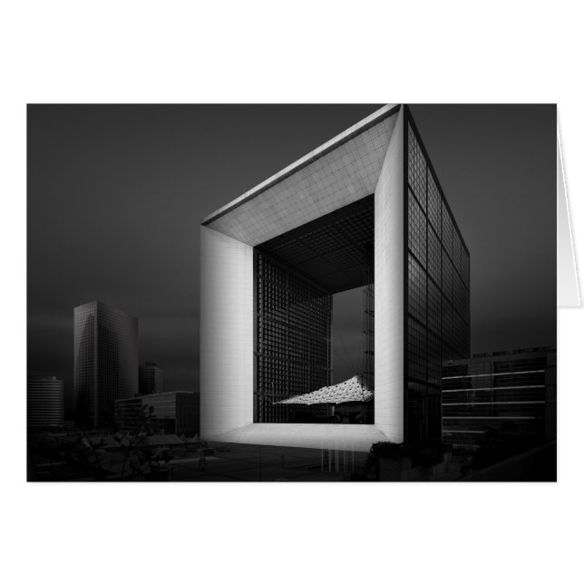 La Grande Arche de la Fraternite、パリ、フランス (正面横)
