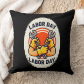 Labor Day Worker Badge Tools Design クッション (ブランケット)