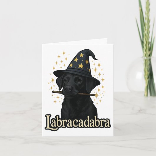 Labracadabra おもしろい Black Lab Dog Wizard Halloween カード (正面)
