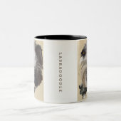 Labradoodleのコーヒー・マグ-元の芸術 ツートーンマグカップ (中央)