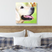 Labrador And Butterfly Throw Pillow キャンバスプリント (インサイチュ (寝室))