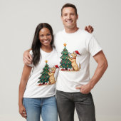 Labrador Christmas Tree Helper Tシャツ (ユニセックス)