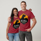 Labrador Retriever Hiking Tshirt for Lab Lovers Tシャツ (ユニセックス)