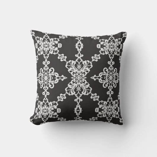 Lace Style Pattern Throw Pillow クッション (正面)