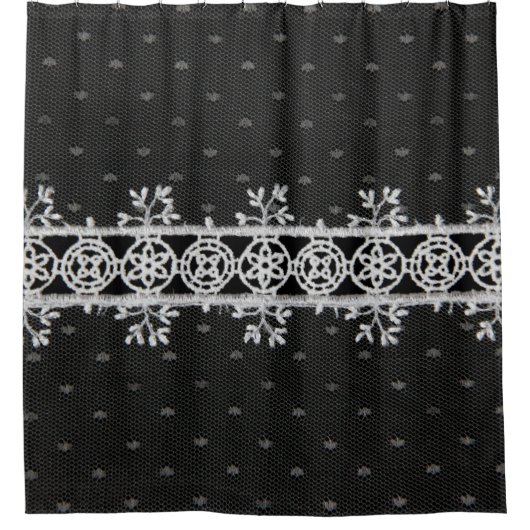 lacework line on black background シャワーカーテン (正面)