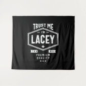 Lacey 誕生日名前入り タペストリー (正面(横))