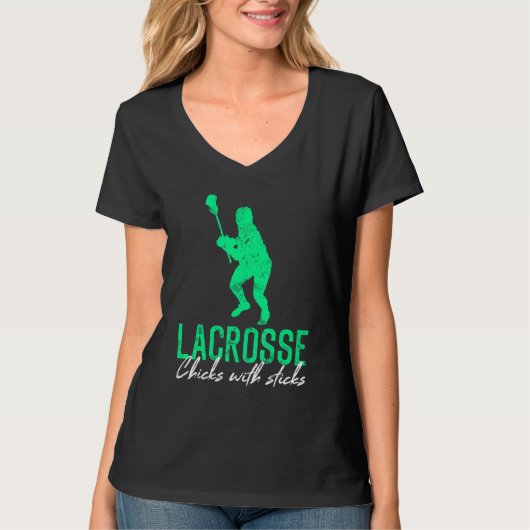 Lacrosse Chicks With Sticks Lacrosse Women Tシャツ (正面)