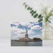 Lady Liberty on a Summer Day ポストカード (スタンド正面)