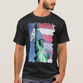 Lady Liberty USA旗Sky Clouds Of Liberty Tシャツ (正面)