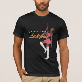 Ladyboyとの愛 Tシャツ