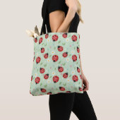 Ladybug Flower Pattern トートバッグ (クローズアップ)