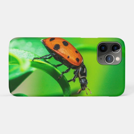 Ladybug Leaf Case-Mate iPhoneケース (裏面(横))