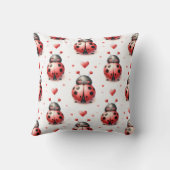 Ladybug Love (personalized) クッション (裏面)