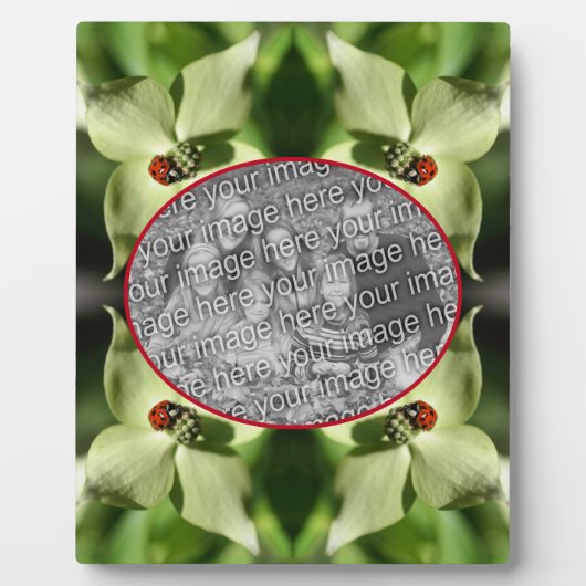 Ladybug On Dogwood Flowerあなたの写真を追加 フォトプラーク (正面)