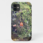 Ladybug on moss photography Case-Mate iPhoneケース (裏面)