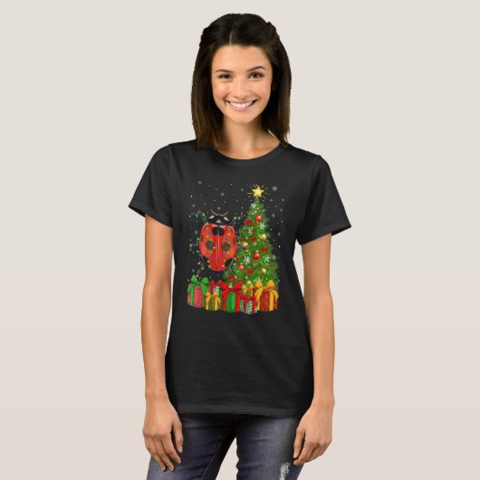 Ladybug   Xmas Holiday Santa Ladybug Christmas Tre Tシャツ (正面フル)