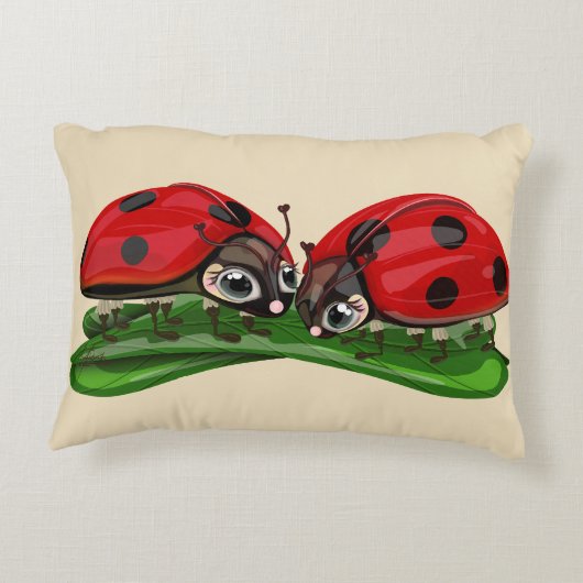 Ladybugs  アクセントクッション (裏面)