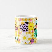 Ladybugs and Flowers コーヒーマグカップ (中央)