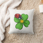 Ladybugs and Green Leaves Nature Illustration Past クッション (ブランケット)