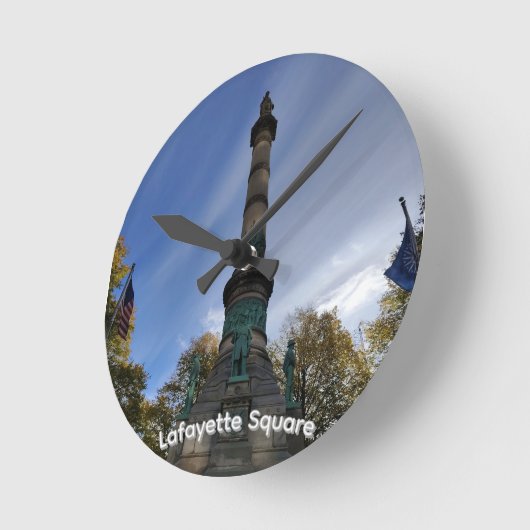 Lafayette Square Wall Clock ラウンド壁時計 (傾斜)