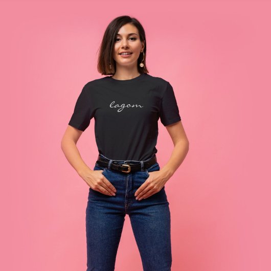 Lagom – 十分 – スウェーデンの女性のTシャツ Tシャツ