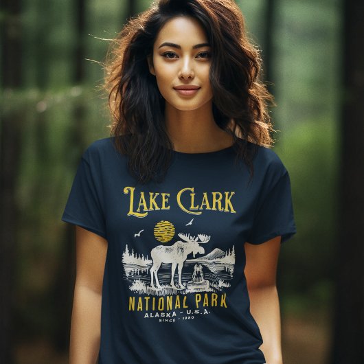 Lake Clark National Park Retro Woodland Scene トライブレンドＴシャツ