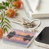 Lake During Dusk キーホルダー (正面右)