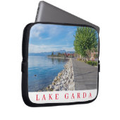 Lake Garda Bardolino promenade viewノートパソコンケース ラップトップスリーブ (正面右)