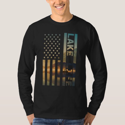 Lake Life American Flag Dock Sunset Wakeboarder Po Tシャツ (正面)