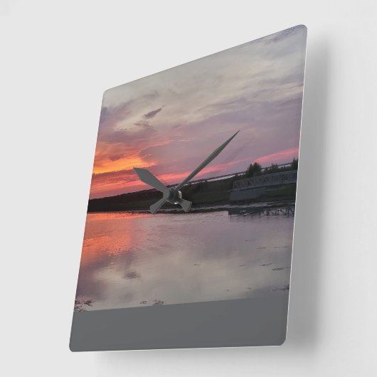 LAKE SUNDOWN GLOW スクエア壁時計 (傾斜)