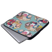 LALATOWN Laptop Case  ラップトップスリーブ (正面下部)