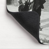 Lambeth (b/wの写真)の浮浪児 マウスパッド (コーナー)