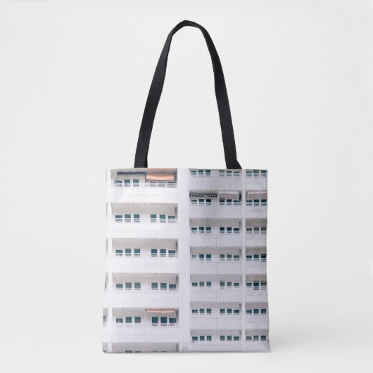 LANDSCAPE PHOTO OF BUILDING WINDOWS トートバッグ (正面)