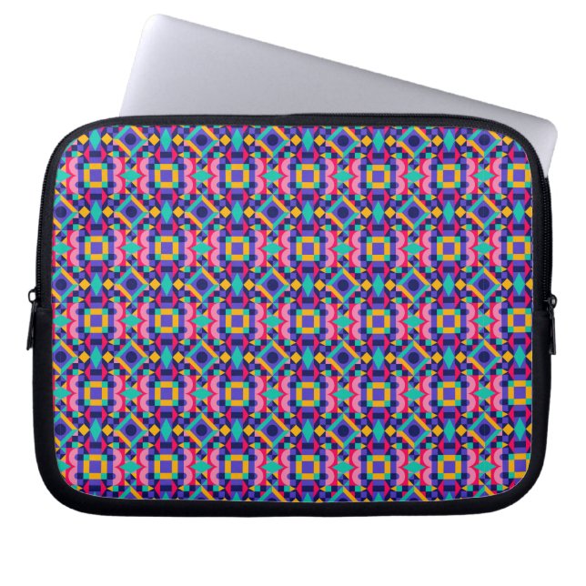 Laptop sleeve with a vibrant geometric pattern ラップトップスリーブ (正面)
