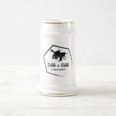 Large 65cl white jug with our black bee emblem ビールジョッキ (中央)