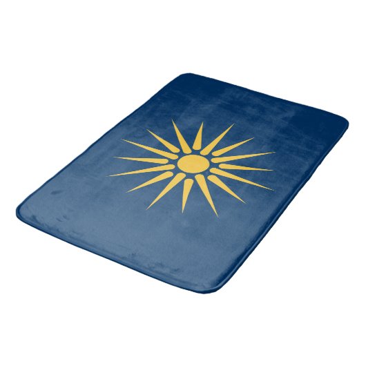 Large bath mat with flag of Macedonia, Greece バスマット (アングル)