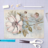 Large Slightly Abstract Pale Pink Long Stem Peony 薄葉紙 (クラフト)