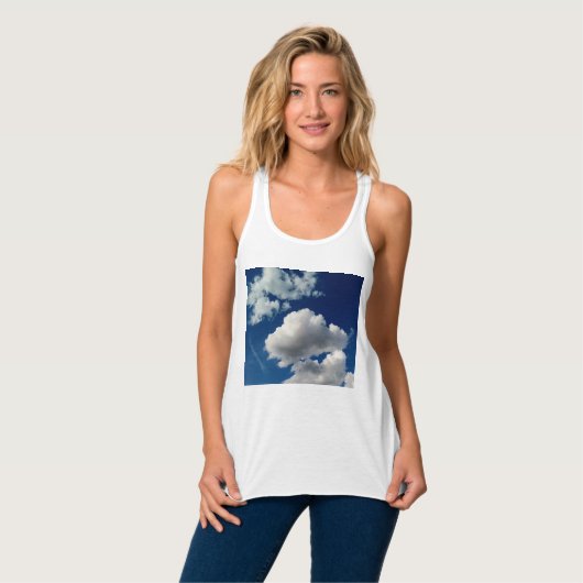 Large soft clouds タンクトップ (正面フル)