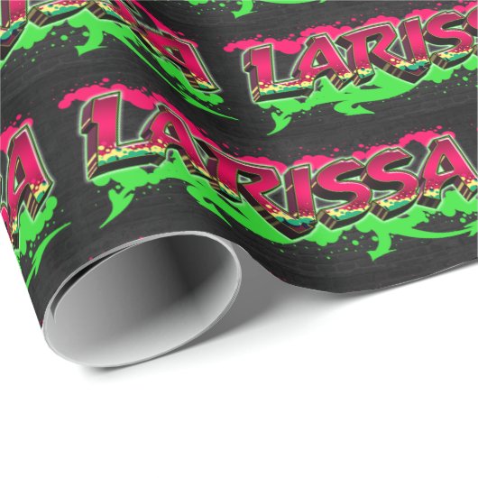 Larissa Vorname Name Graffiti red green ラッピングペーパー (ロールコーナー)