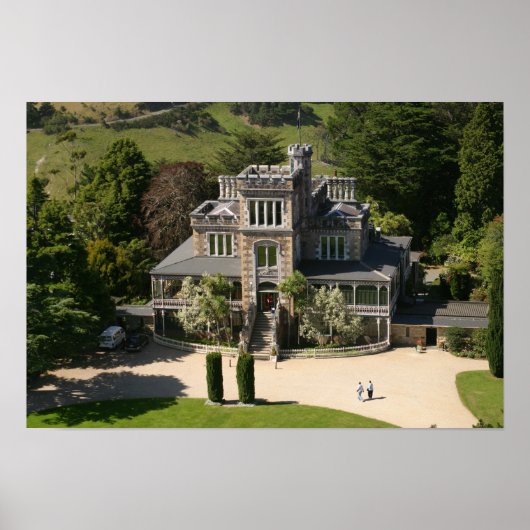 Larnach Castle, Dunedin，ニュージーランド – 空中 ポスター (正面)