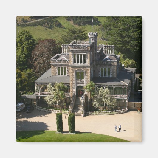 Larnach Castle, Dunedin，ニュージーランド – 空中 マグネット (正面)