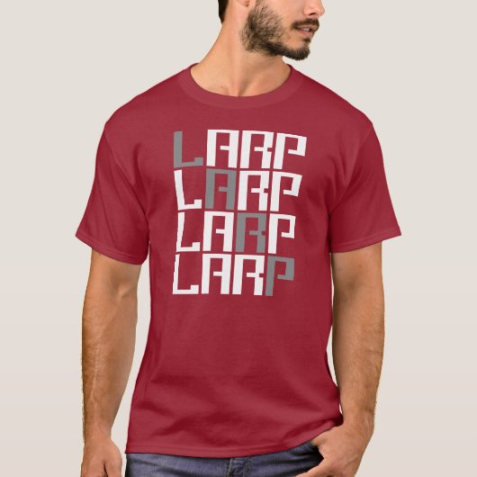 LARP -ライヴ・アクションの役割の演劇- Linkrotのおたくのギア Tシャツ (正面)