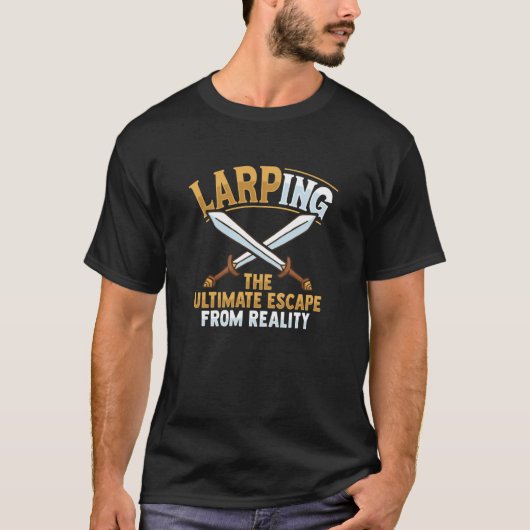 LARP RPGの役割遊はLarperに対して Tシャツ (正面)