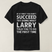 LARRYギフト名パーソナライズされた誕生日おもしろいキリスト Tシャツ (デザイン正面)
