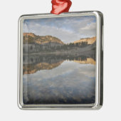 Lassen, Lassen湖での夕焼けの反射 メタルオーナメント (左)