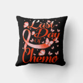 Last Day Of Chemo Leukemia Awareness Butterfly  クッション (裏面)