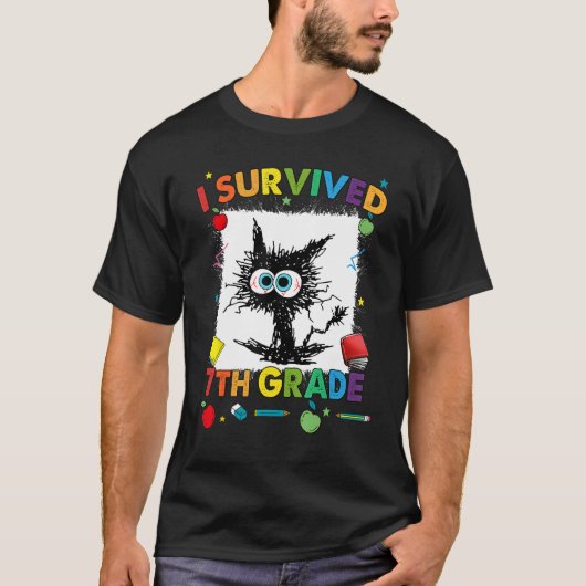 Last Day Of Seventh 7th Grade I Survived 7th Grade Tシャツ (正面)