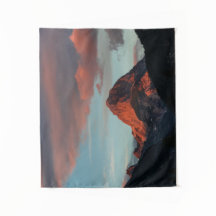 Last light of sun on mountain Mangart，スロベニア